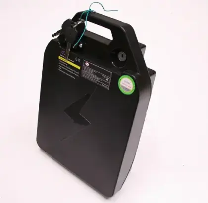 Istuimen alapuolinen akku 1,2 kWh - Kontio Kruiser Long Range yms.